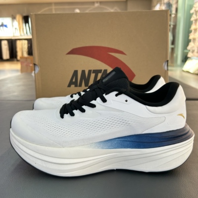 安踏旅步2S PG7厚底缓震回弹跑步鞋男耐磨舒适运动鞋子112535545