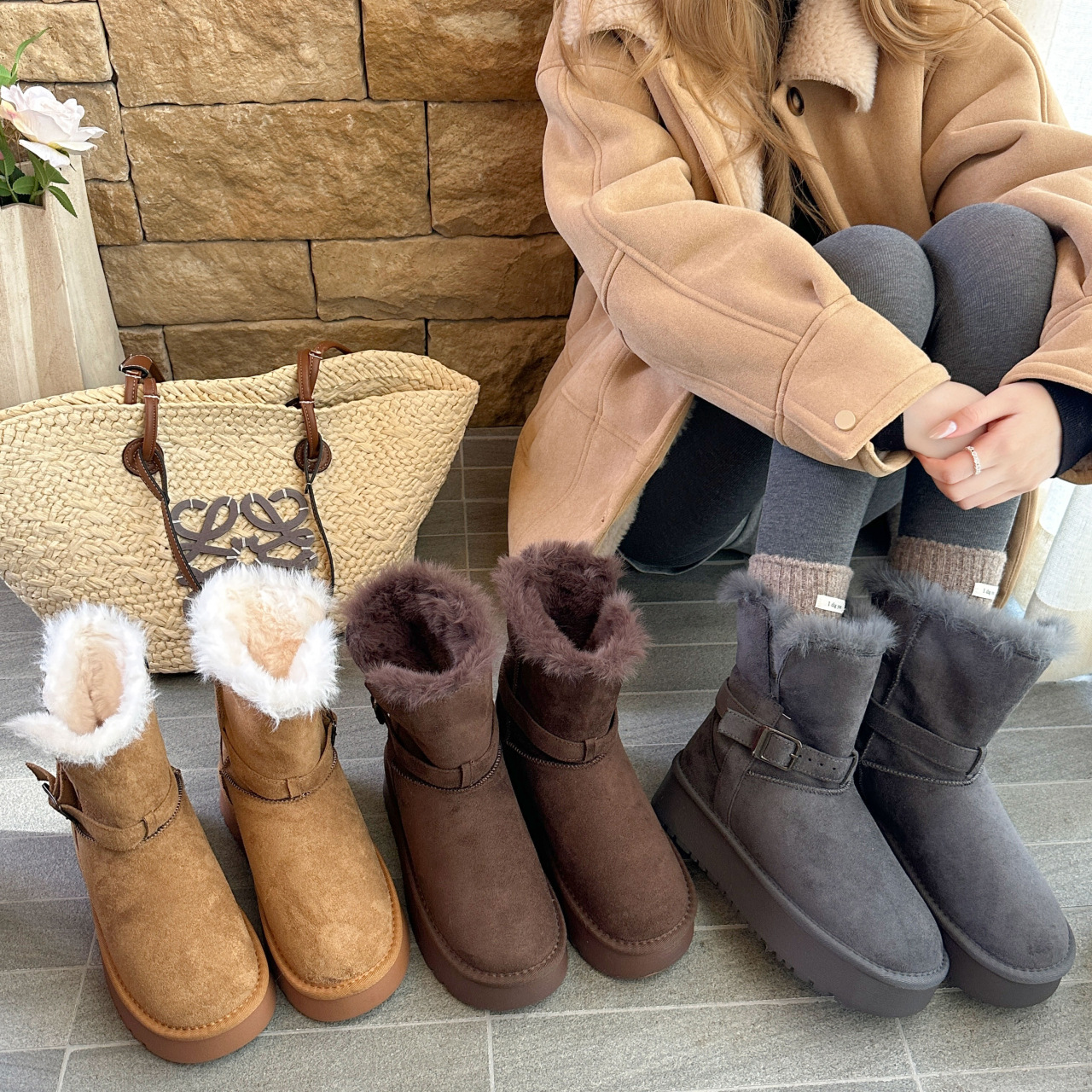 加绒加厚中筒雪地靴女2025新款冬季高筒长筒保暖东北大棉鞋子