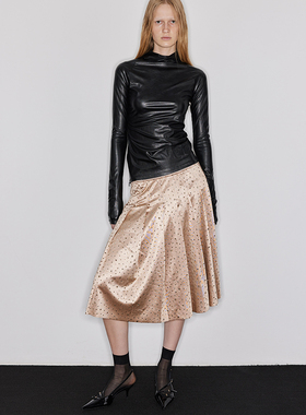 WEARABLE EVENT黑色绣花环保皮革帽衫  Embroidered Faux-Leather