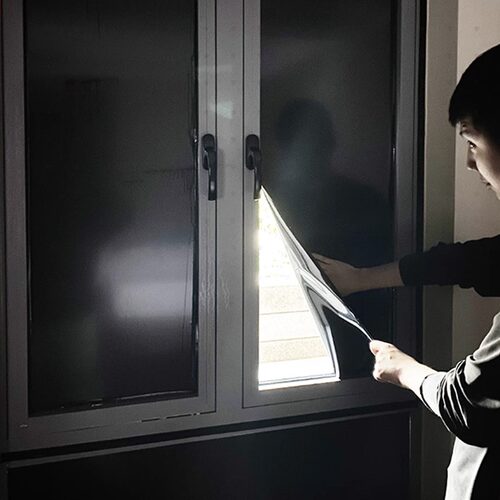 黑色全遮光防晒隔热膜