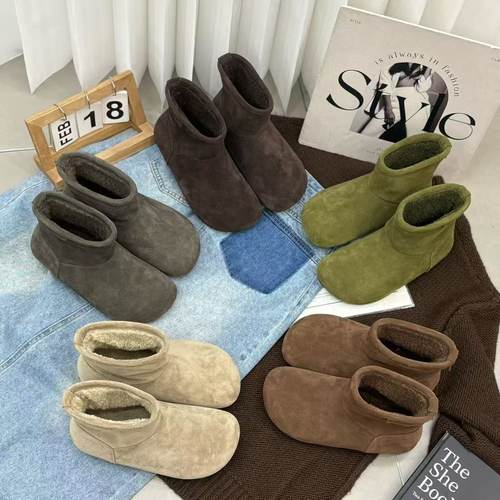 森系复古丑萌宽松二棉大头短靴秋冬加绒保暖套筒雪地靴平底新款