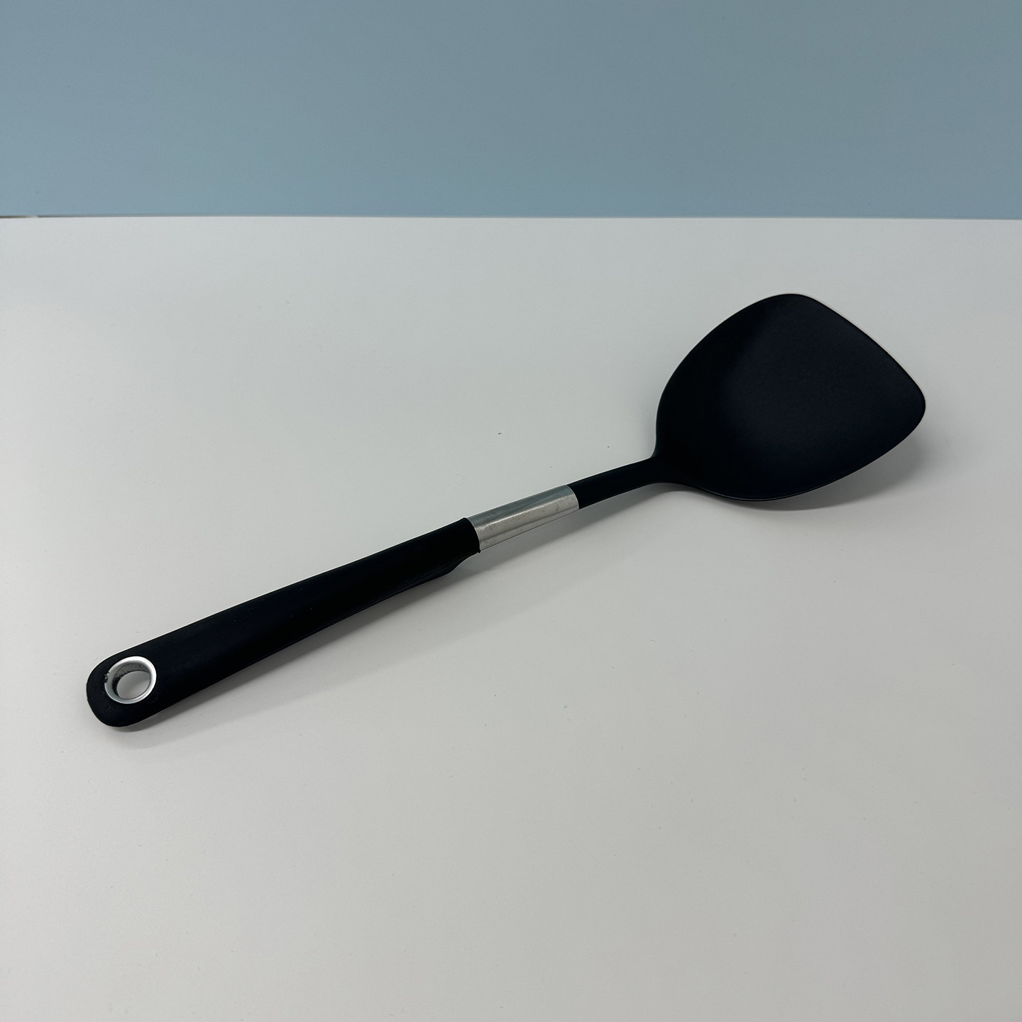 不粘锅炒菜黑色哈特锅铲家用厨房橡胶手柄搅拌勺防滑耐高温炒菜铲