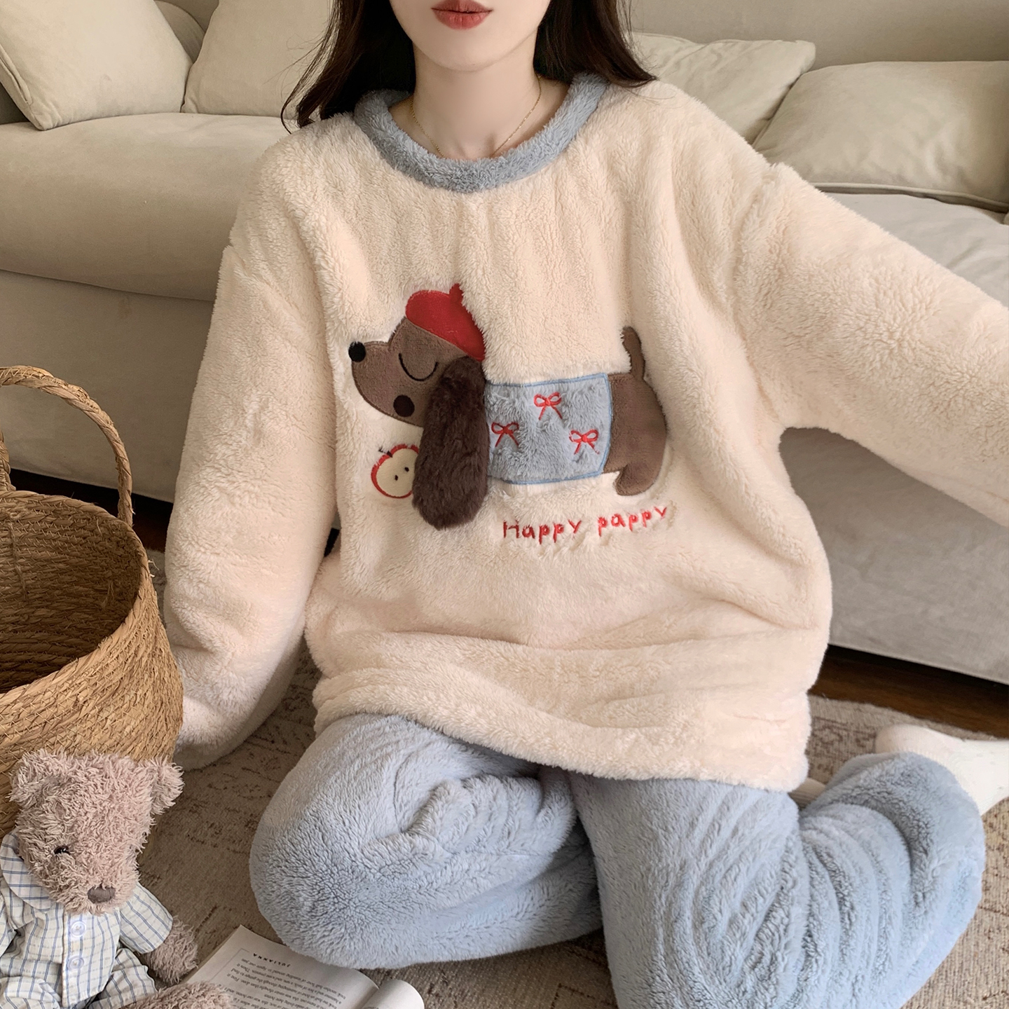 女童珊瑚绒睡衣秋冬款家居服套装