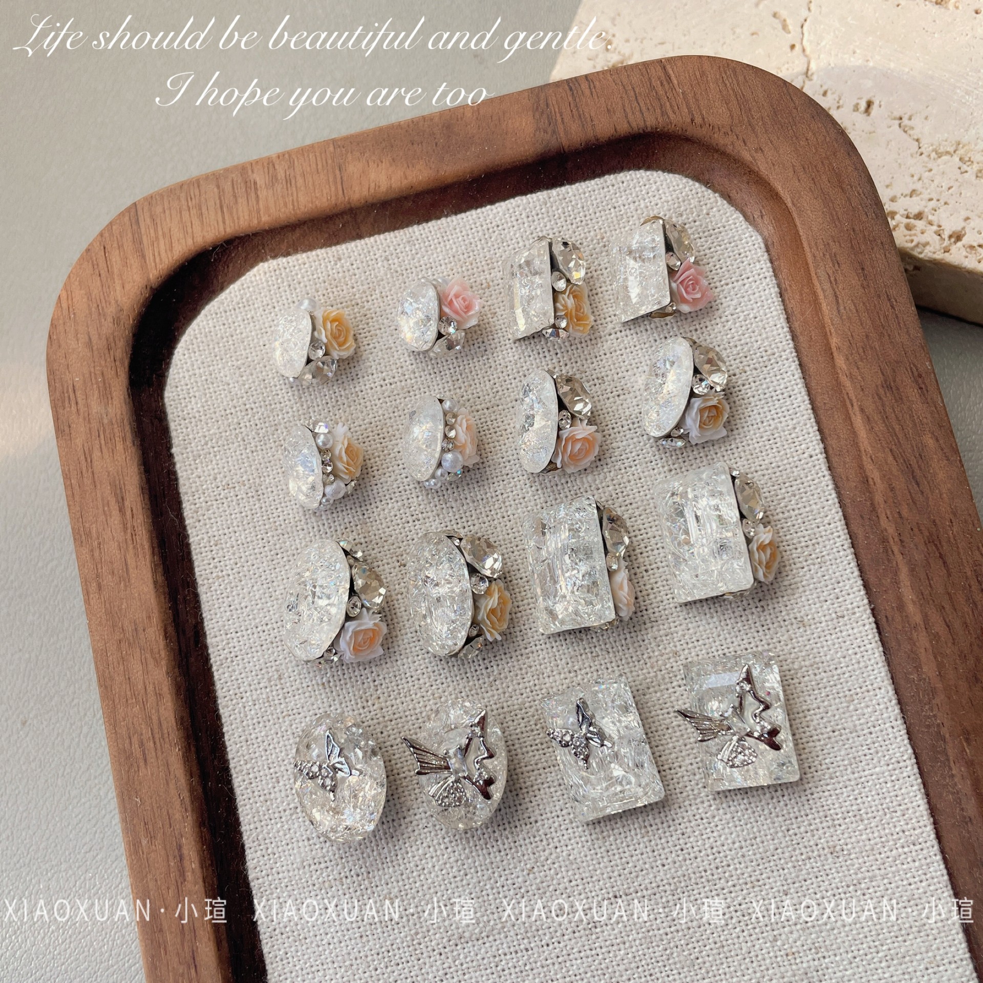 小瑄新品冰裂纹美甲纯手工堆堆钻白色裂纹冰糖成品钻球无底托装饰,彩妆/香水/美妆工具,指甲装饰,淘宝优惠券,粉丝福利购,淘宝优惠卷