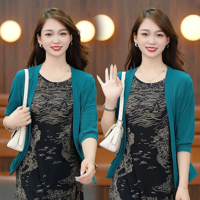 披肩女裙子旗袍外搭开衫春夏薄款中老年大码妈妈休闲冰丝防晒上衣