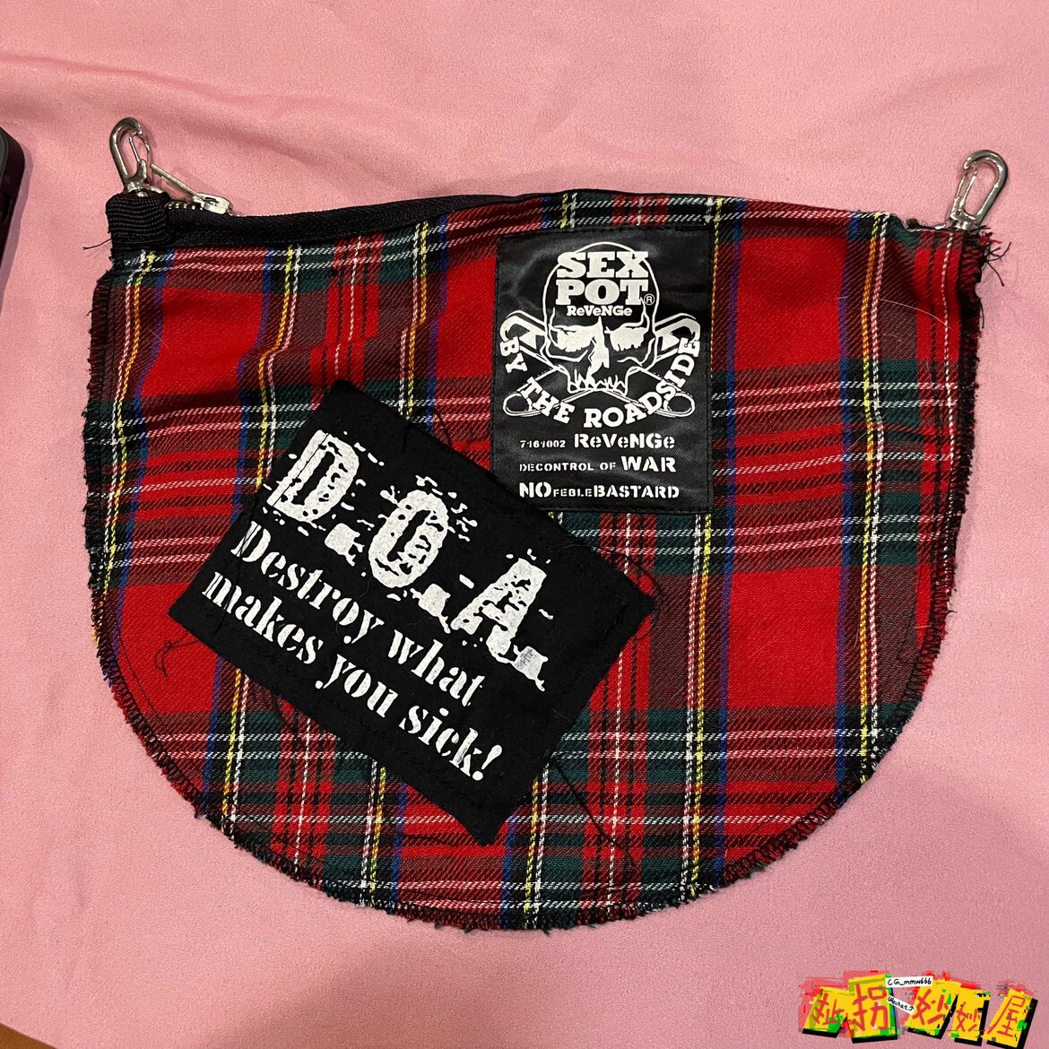 【现货掉落】sexpot日牌中古稀有孤品苏格兰红格屁帘包包原宿朋克