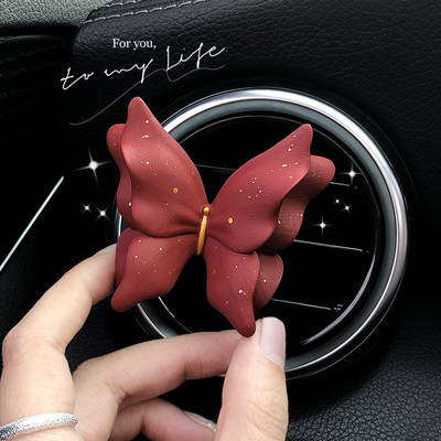 高级感覆古红蝴蝶车载香薰汽车出风口装饰扩香石女生车内饰品摆件