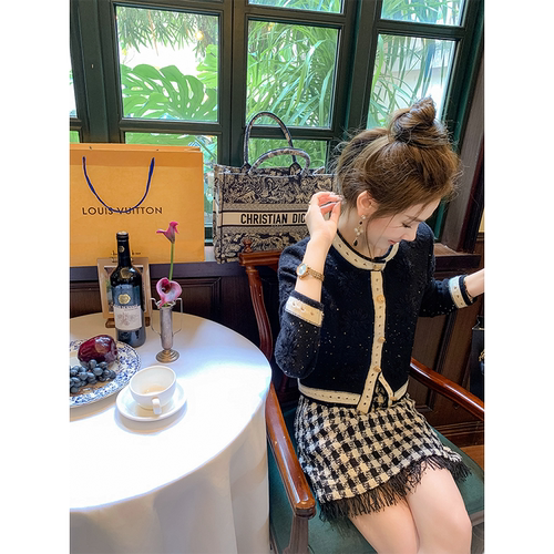 鱼兔子的兔子名媛修身长袖外套