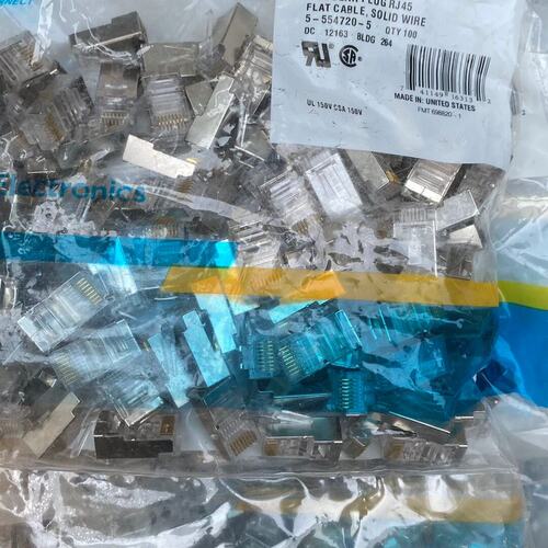 （议价）安普8位六类高性能水晶连接头库存货5-554720-5 全