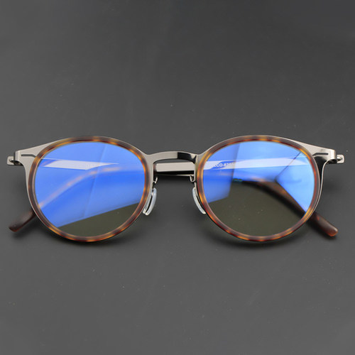 男女全框是文艺复古超轻舒适