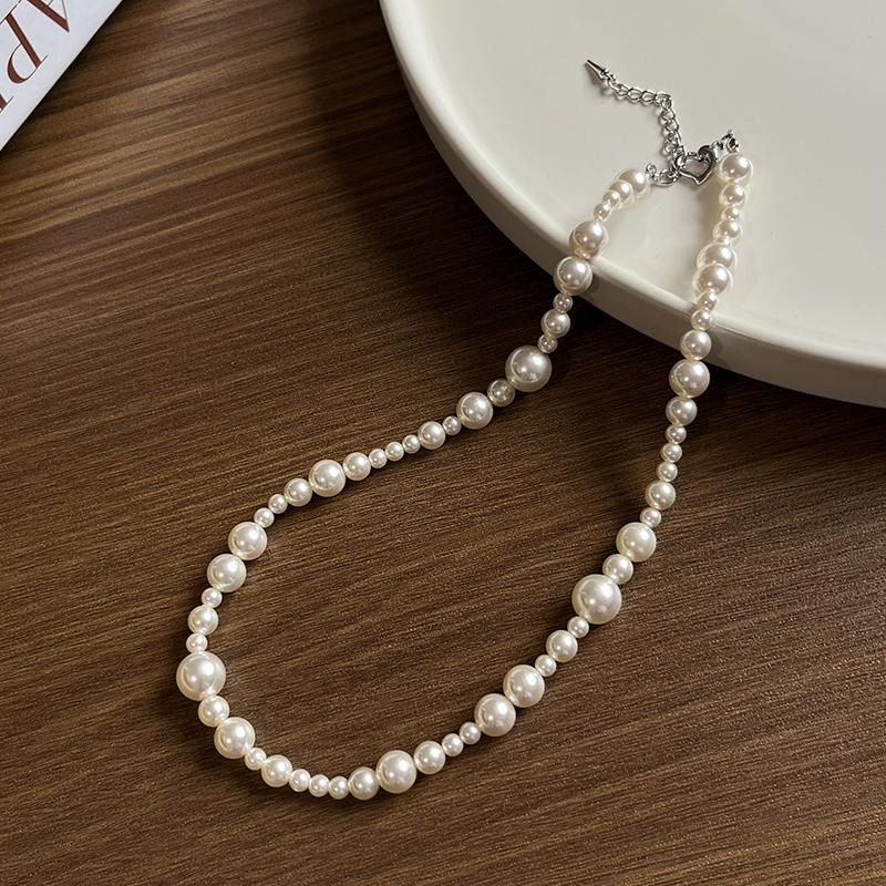 法式不规则渐变串珠正圆珍珠项链