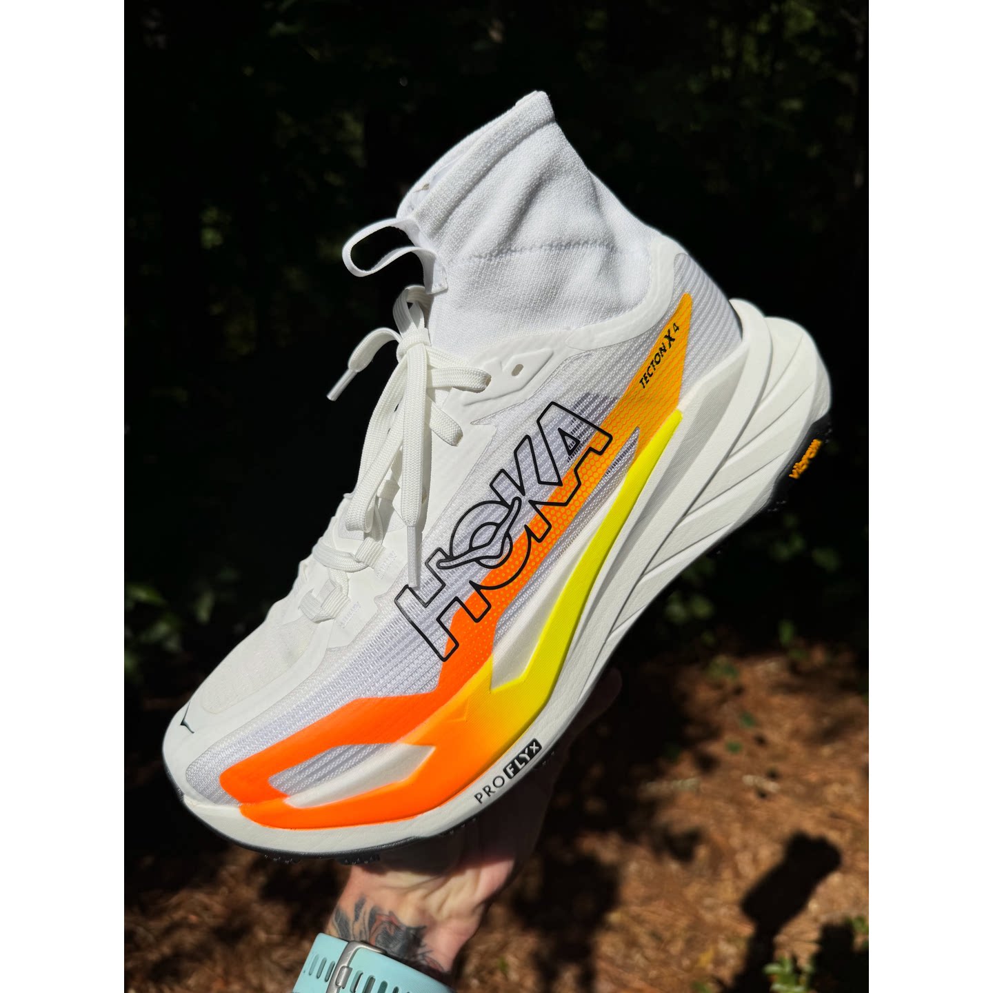 hokaoneone男士越野跑鞋图片