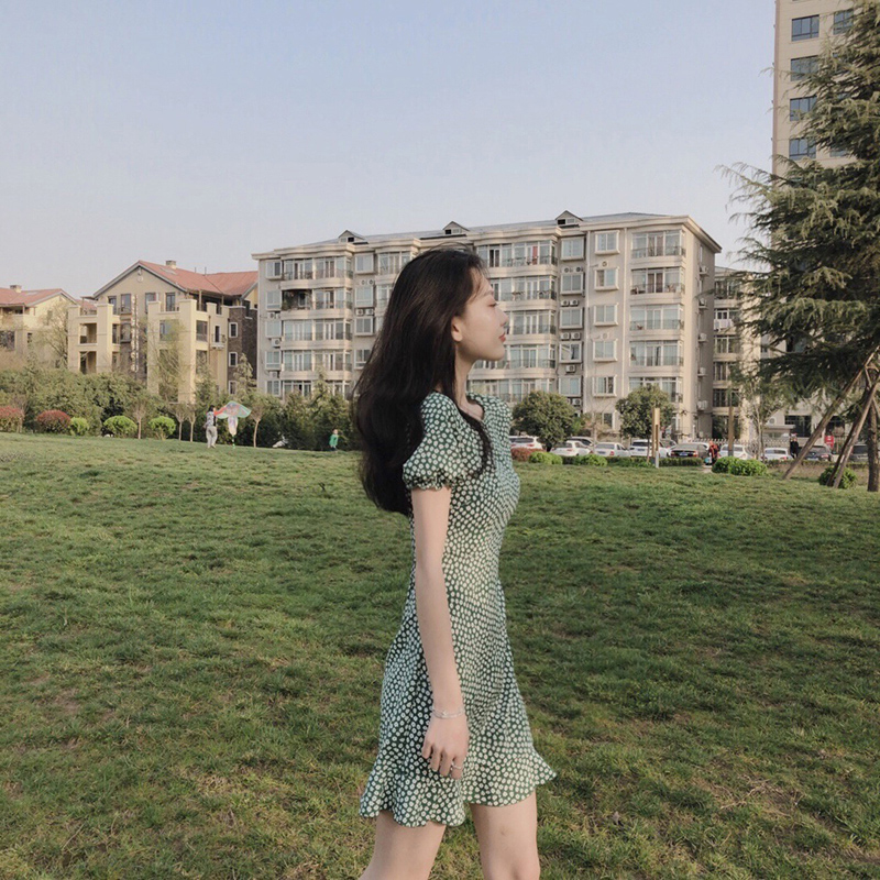 夏季新款法式轻奢初恋甜美小个子森系超仙女收腰显瘦连衣裙