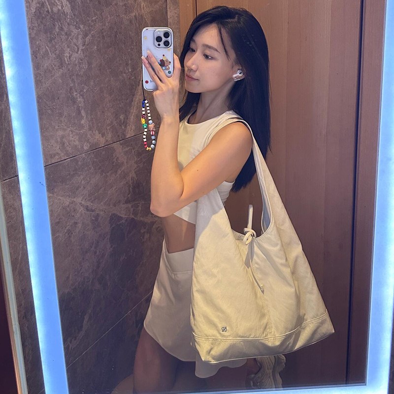 吴小姐韩代seoul包包单肩手提托特包帆布化妆袋大容量女