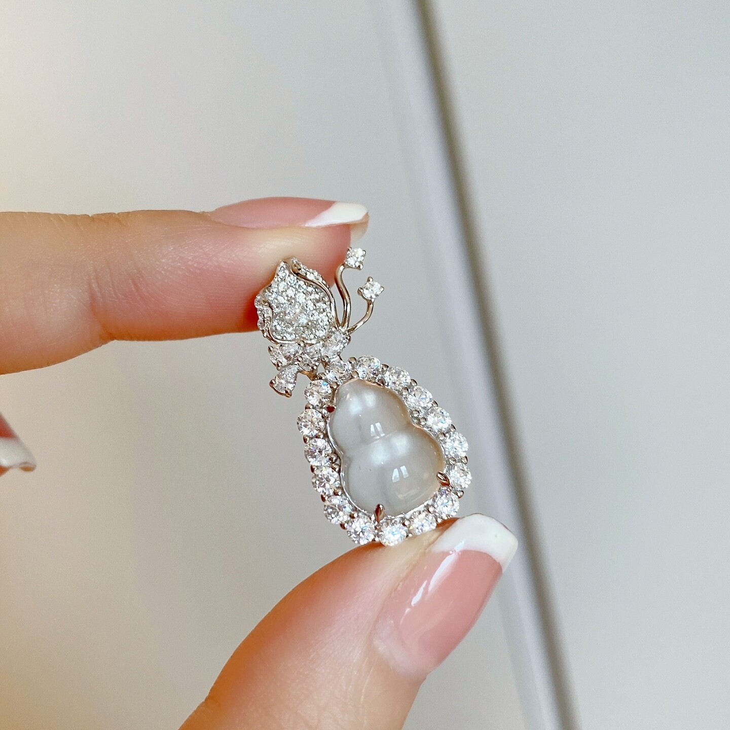 新中式小号蝴蝶福禄围镶水沫玉葫芦吊坠项链女925银轻奢精致仙气