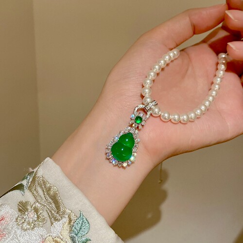 绿件玉髓满镶绿葫芦福禄吊坠项链