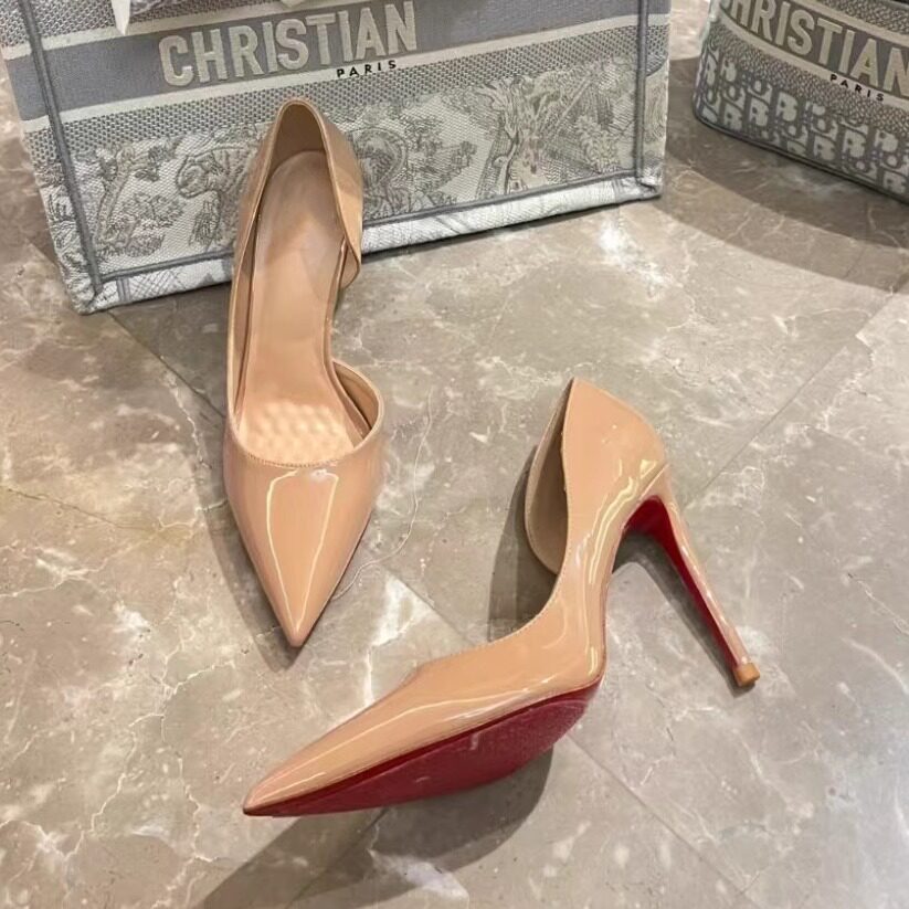 24春秋新款尖头侧空红底裸色高跟鞋浅口职业细跟漆皮不累脚单鞋女