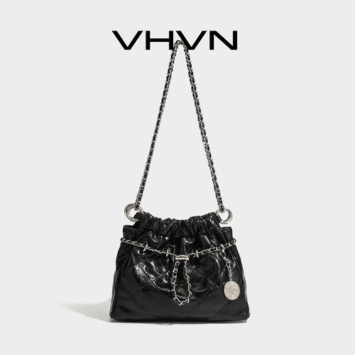 VHVN女包2026新款真皮超火水桶包
