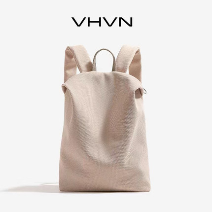 VHVN双肩包轻便空气感背包2026新款高级感小众通勤旅行电脑书包女