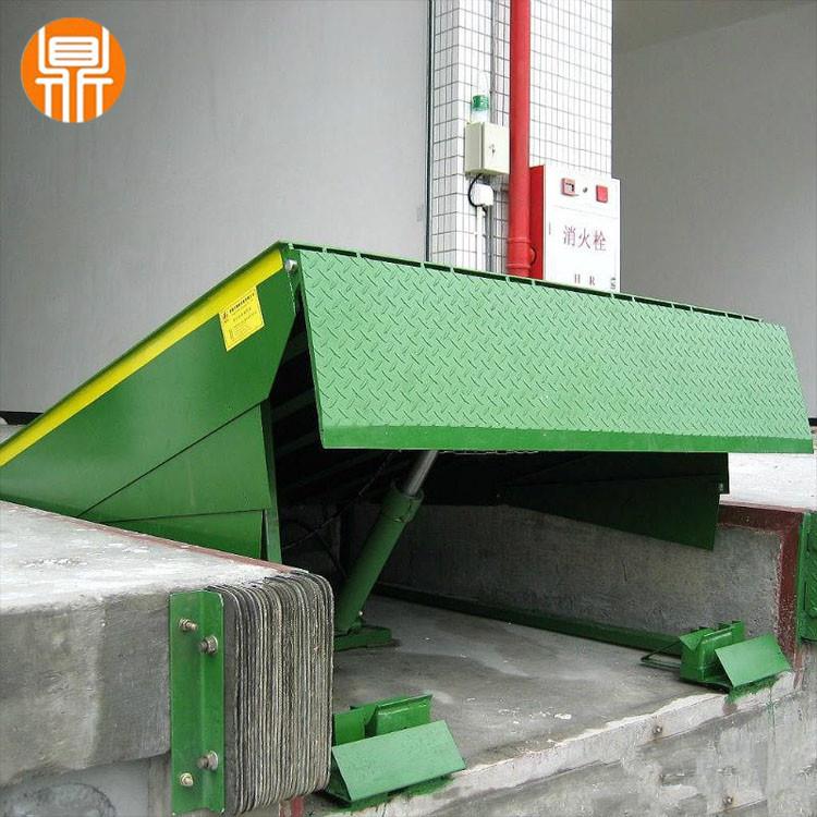 6吨月台卸车登车桥8吨高强度面板升降平台10吨固定式卸货平台
