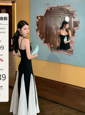 Mas Mash 旧巷情人 黑白撞色拼接露肩法式轻熟长款过膝吊带连衣裙