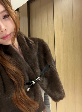 Mas Mash 悄然心动 立领皮扣短款毛毛外套女秋冬时髦高级短袖上衣