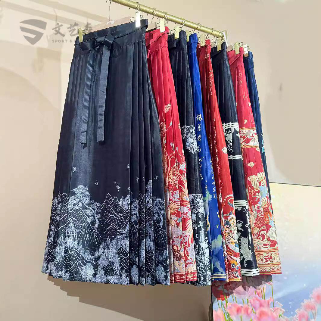 一片式系带3D印花汉服马面裙