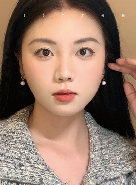 ithree 法式小众珍珠耳钉女自制通勤小巧镂空不规则气质耳饰秋新