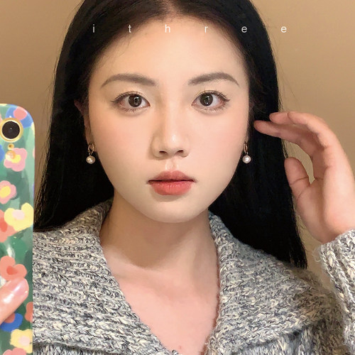 通勤百搭女正圆珍珠耳饰法式