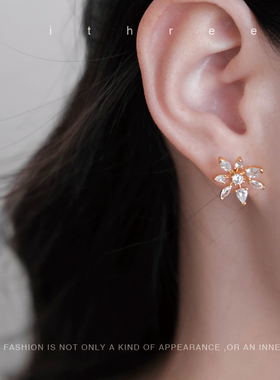 ithree《夏日生花》系列水晶花朵耳钉女自制镶钻轻奢设计感耳饰