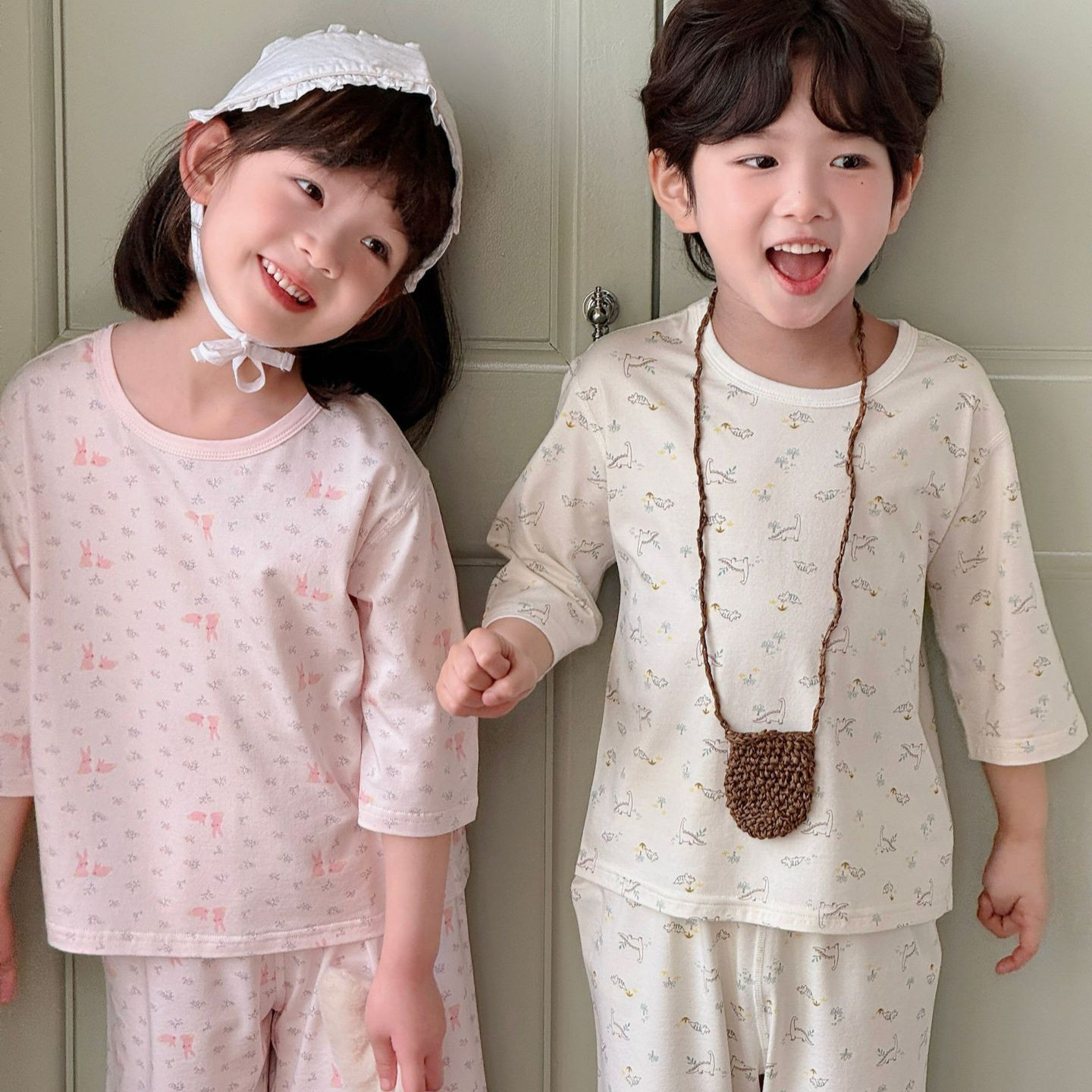 25夏季薄款儿童空调服中小童短袖套装男女童睡衣a类家居服童印花