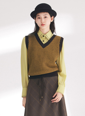 D-HARRY/迪哈利2024春新款时尚格子斜纹提花毛织马甲DH241C96970D