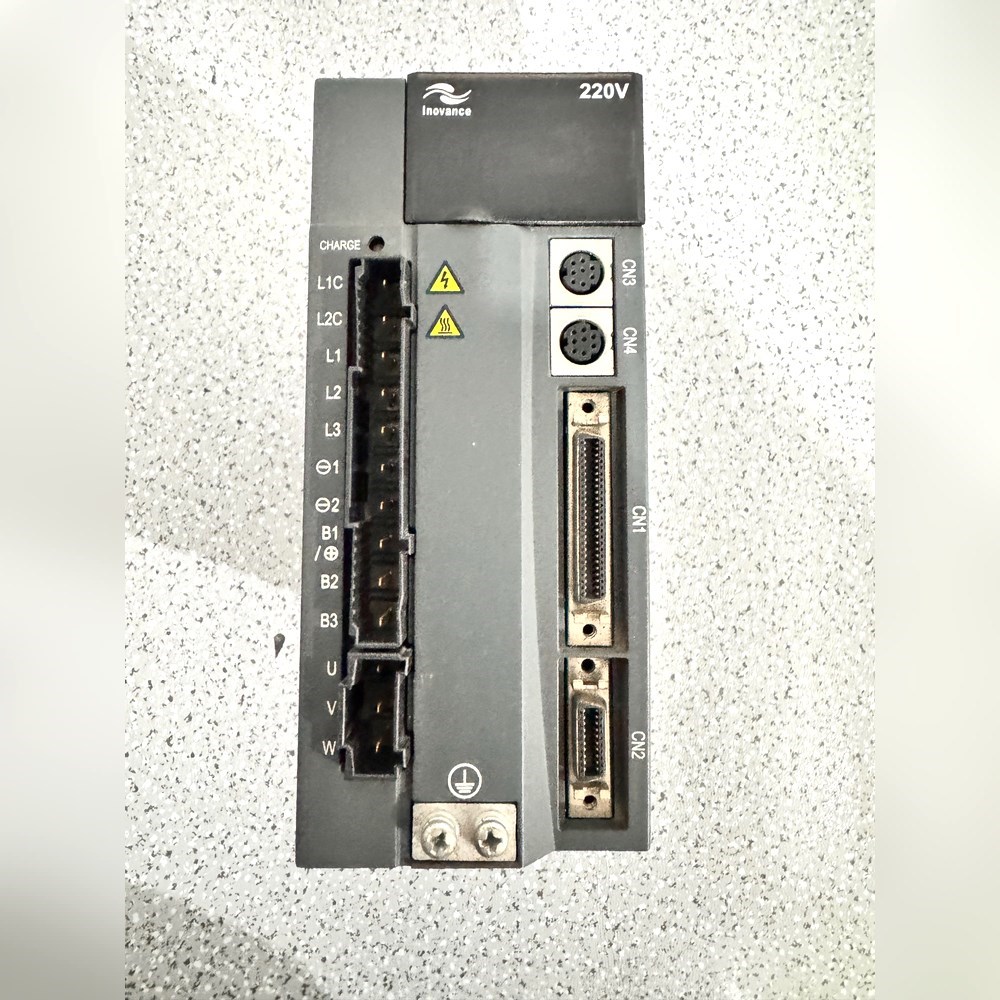 IS500AS3R8I 汇川驱动器0.5KW设备实拍 议价