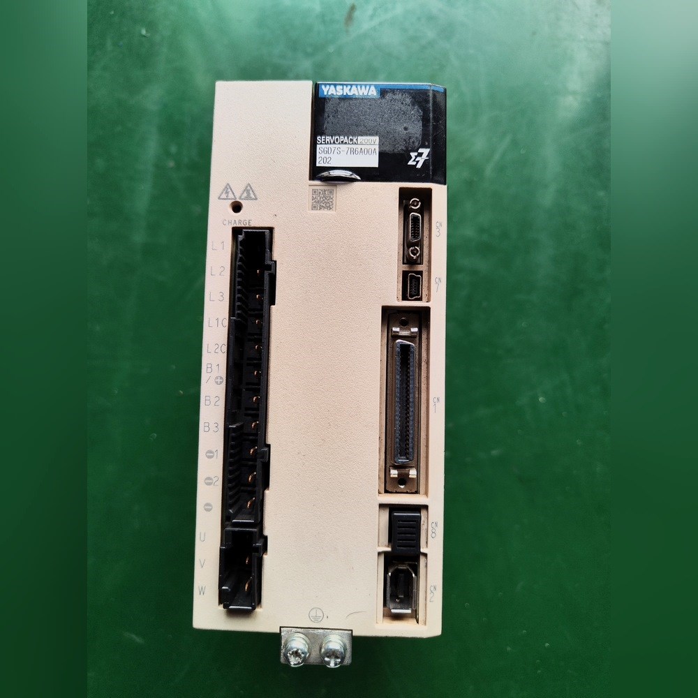 安川伺服驱动器SGD7S-7R6A00A202 议价
