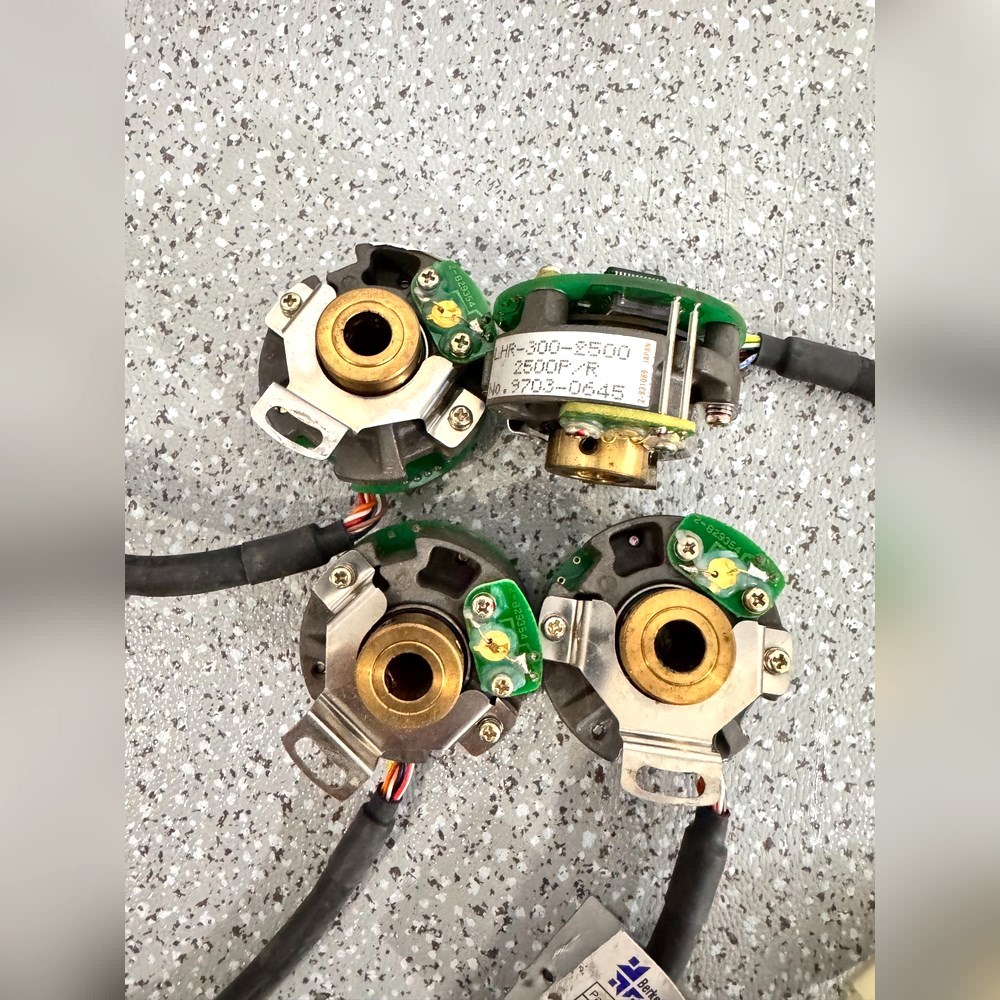 LHR-300-2500伺服电机编码器2500PR实 议价