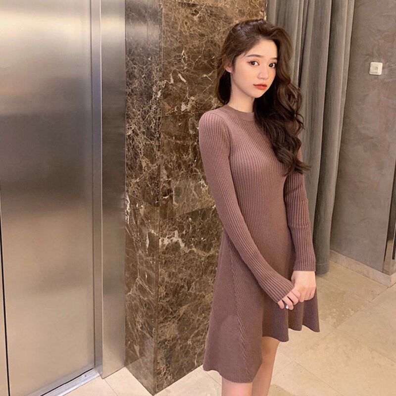 여성을위한 작은 간호 니트 드레스 가을 겨울 2024 슬림 내부 착용 뜨거운 엄마 산후 모유 수유 바닥 스커트