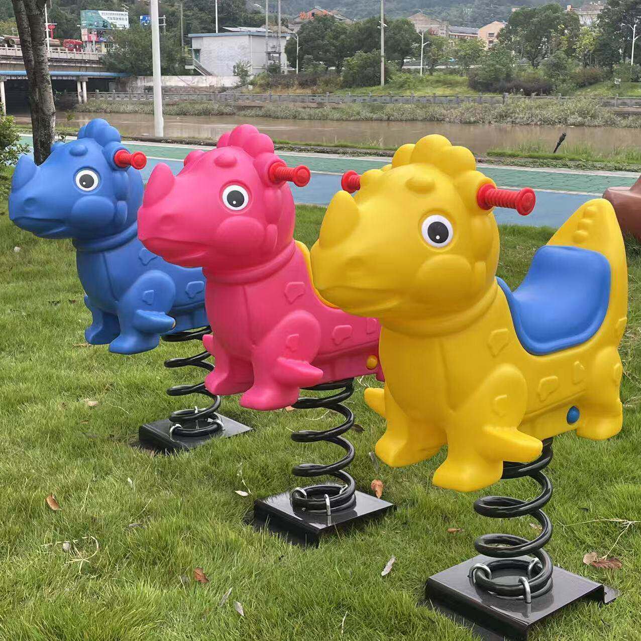户外儿童弹簧摇摇马幼儿园室外大摇马/摇摇车/蹦蹦车