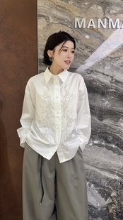 曼曼家2026春季新款欧货翻领宽松刺绣藤蔓钉珠百搭重工衬衫女