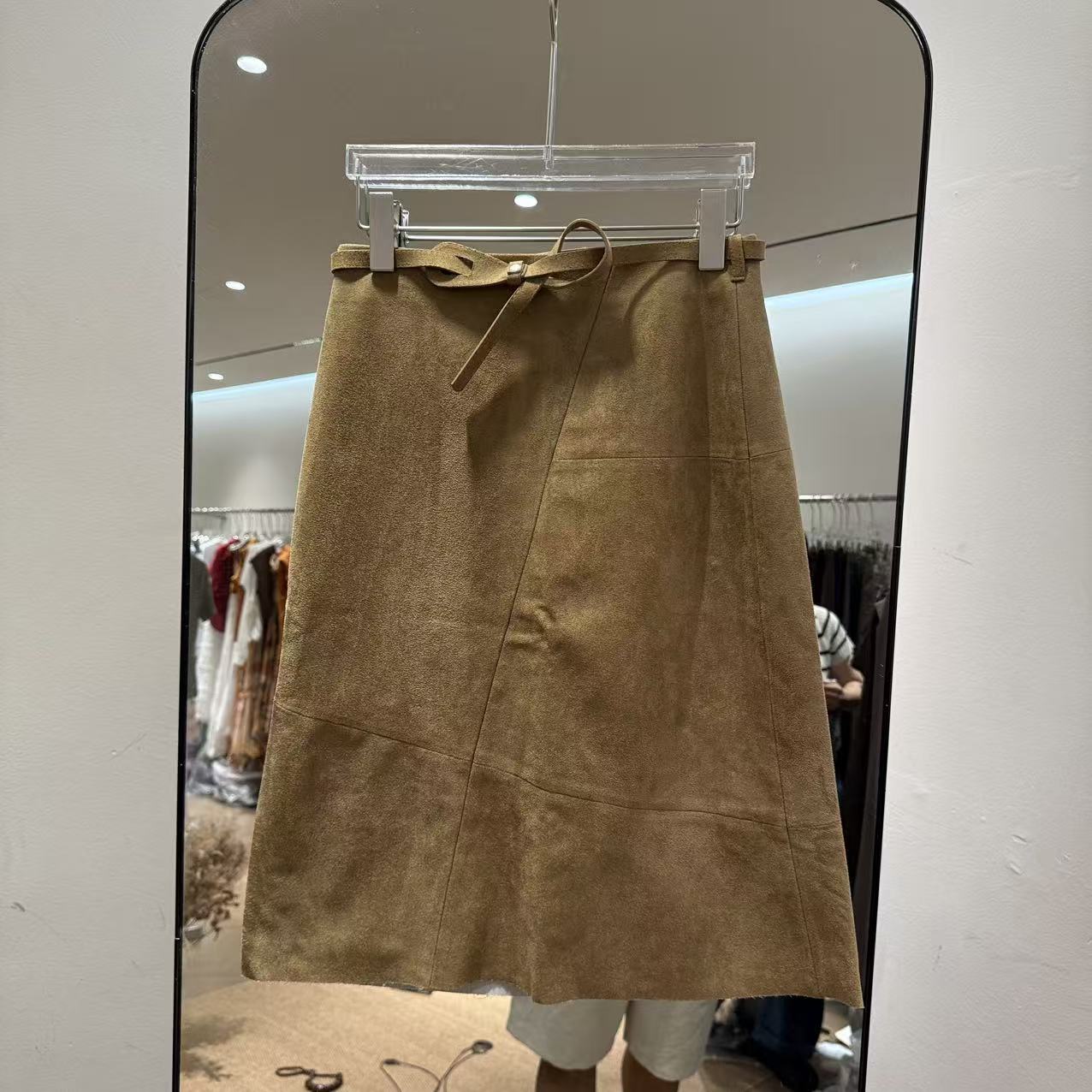 欧洲站2026早秋新款欧货气质通勤腰带款斜拼反绒洋气半身裙65779