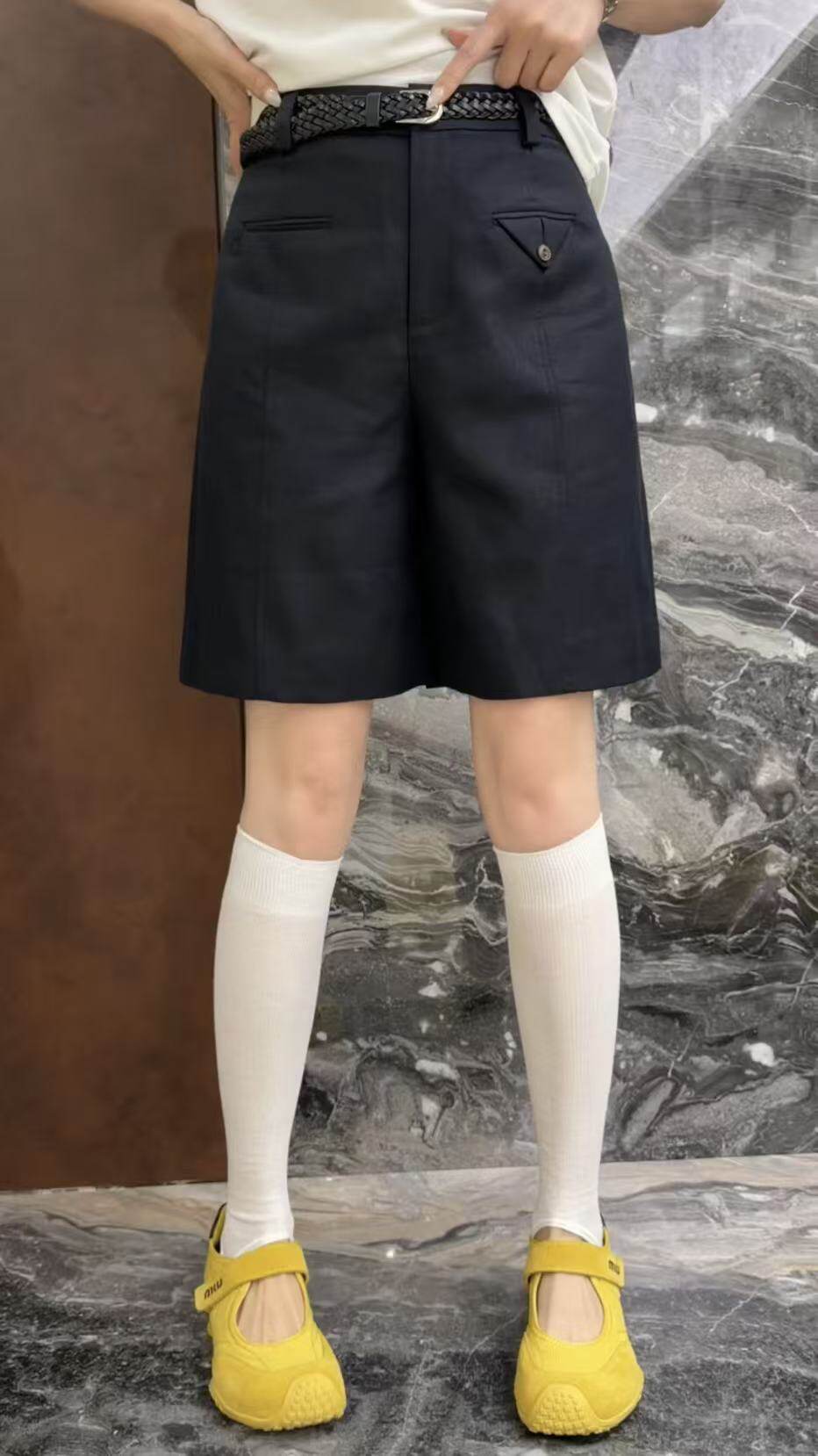 曼曼家2026夏新欧货时尚倒三角净色休闲编织腰带阔腿短裤女79712