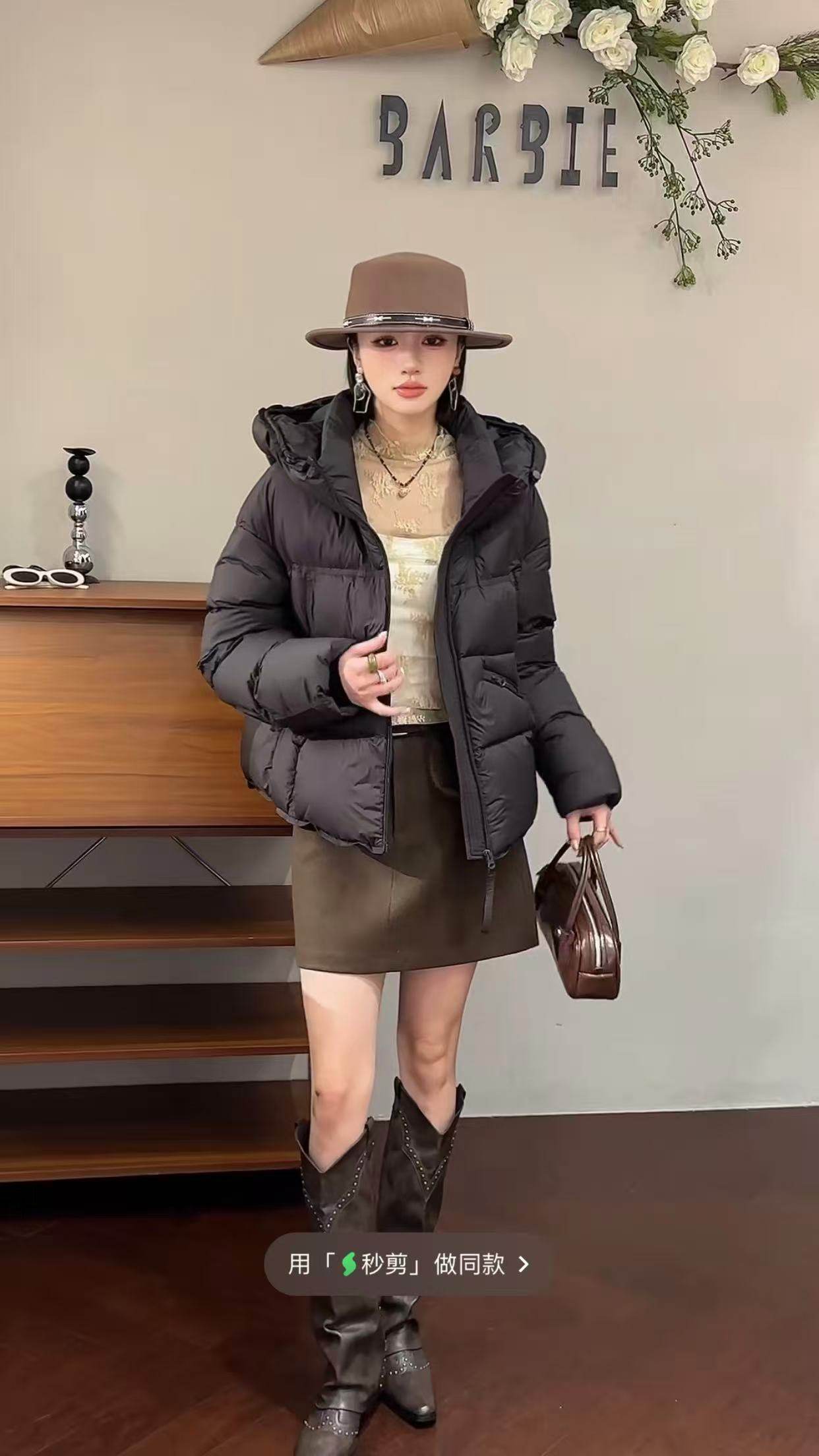 欧洲站2025冬款韩版时尚连帽拉链斜口袋休闲蓬松感加厚羽绒服8539