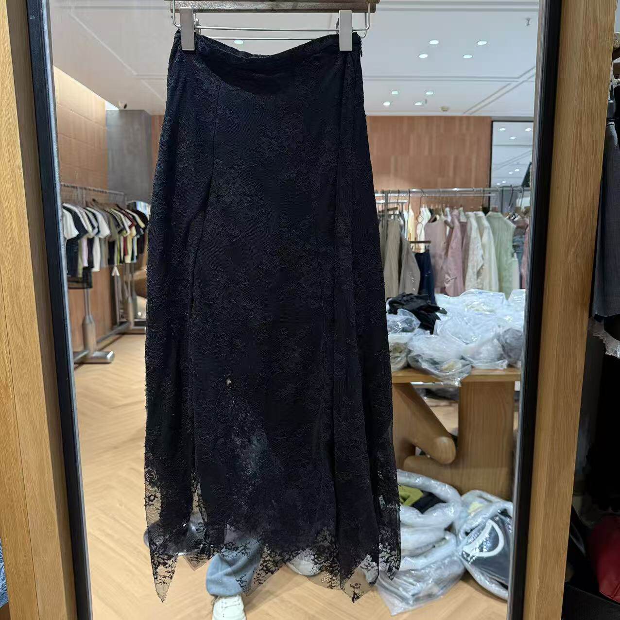 欧洲站2026春新款时尚高腰包臀不规则蕾丝钩花高级感半身裙女1680