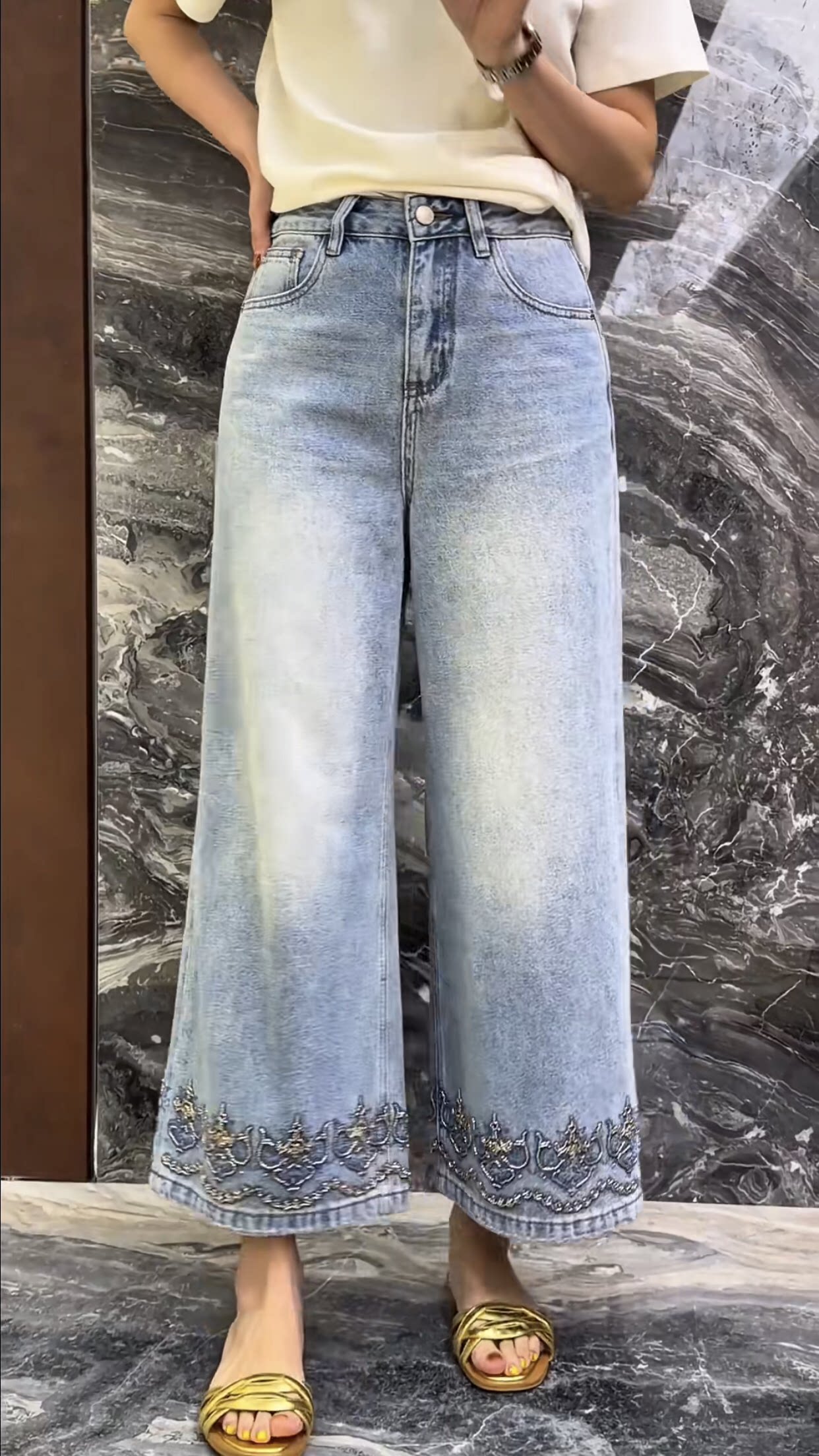 M.Z曼曼家2026春季新款欧货重工刺绣高腰八分阔腿牛仔裤女潮