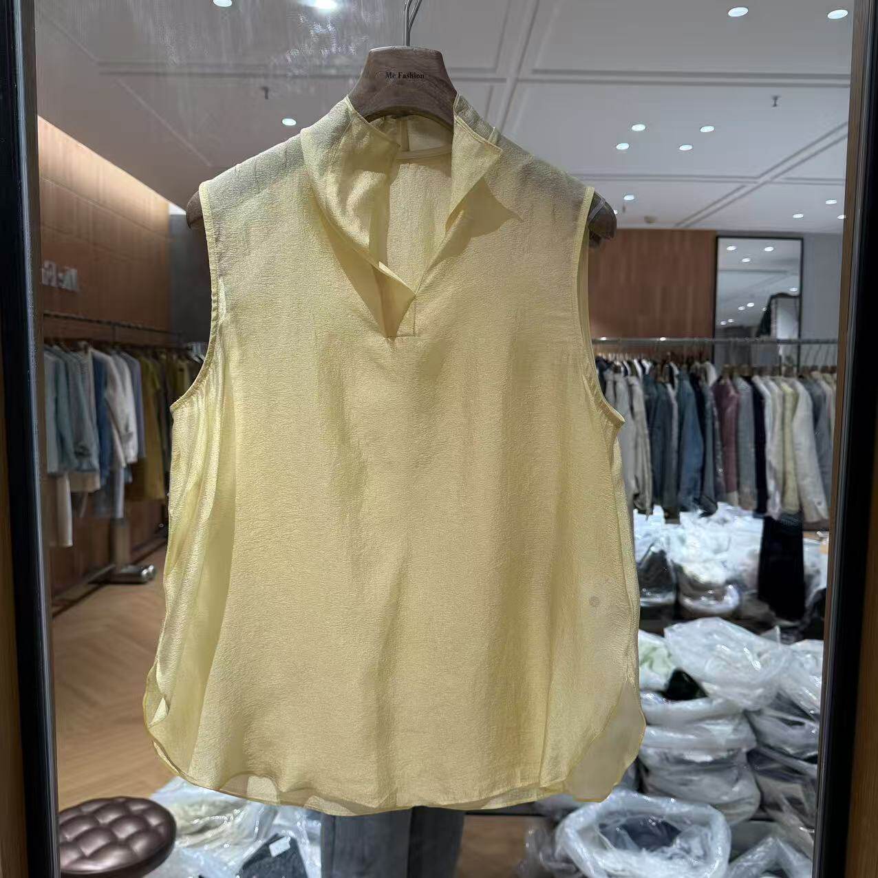 欧洲站2026春新款极简立领无袖高级感轻薄透视砍袖洋气上衣68645