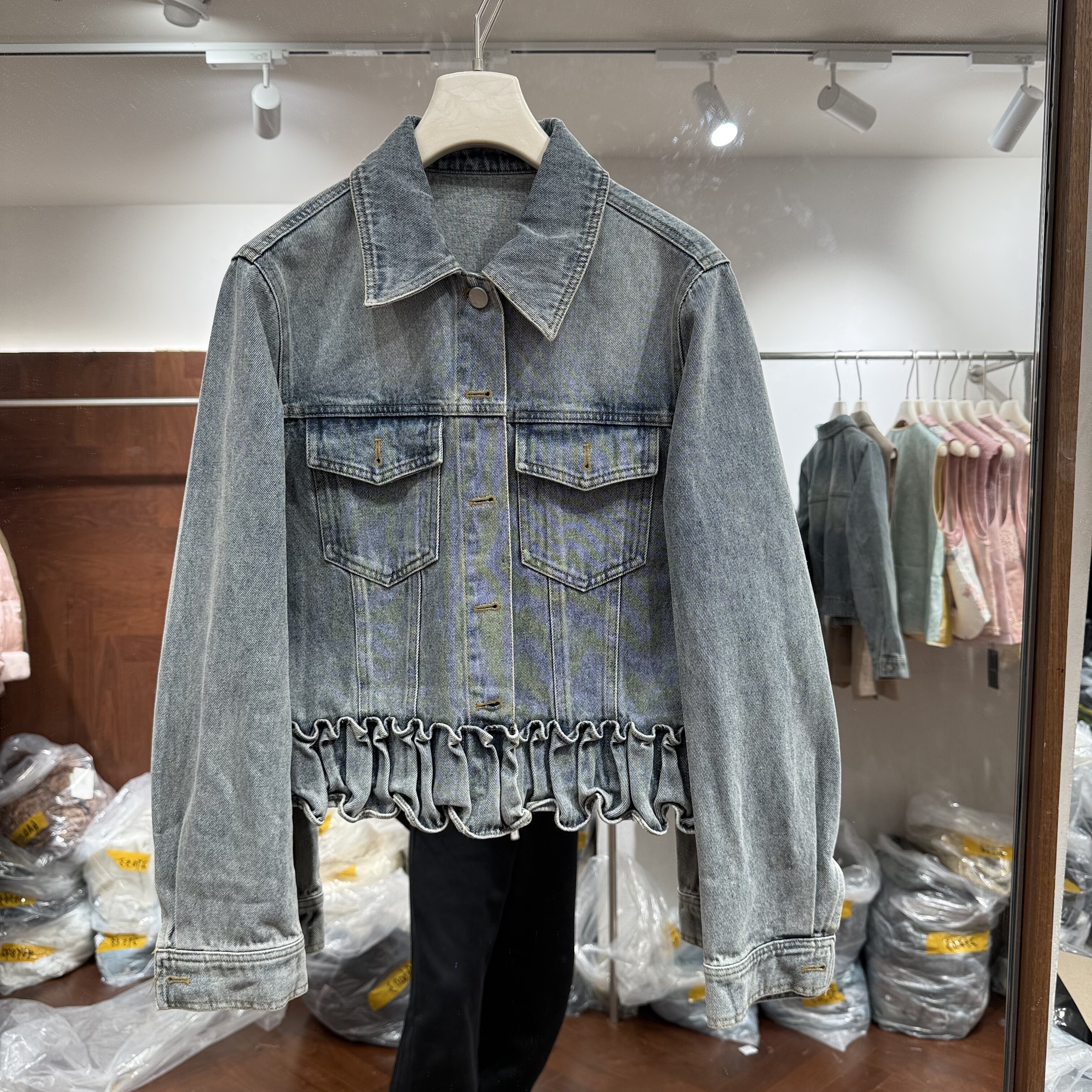 欧洲站2026春新款欧货翻领两口袋下摆木耳花边水洗牛仔外套29669