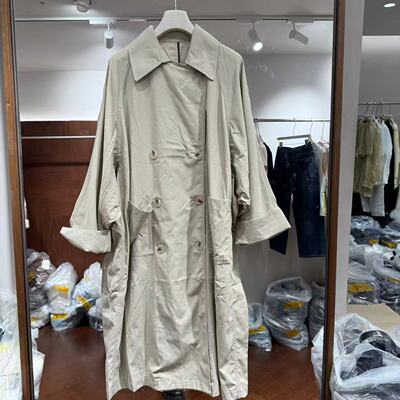 欧洲站2026春新款欧货翻领双排扣宽松气质中长款风衣外套女617357