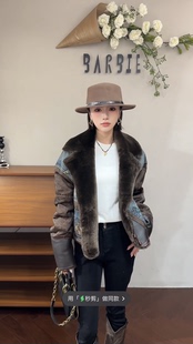 欧洲站2025冬新时尚翻领拼接牛仔皮毛一体复古风羽绒服外套88895