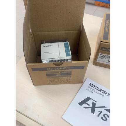 工程余货带包装正品三菱FX1S-20MR