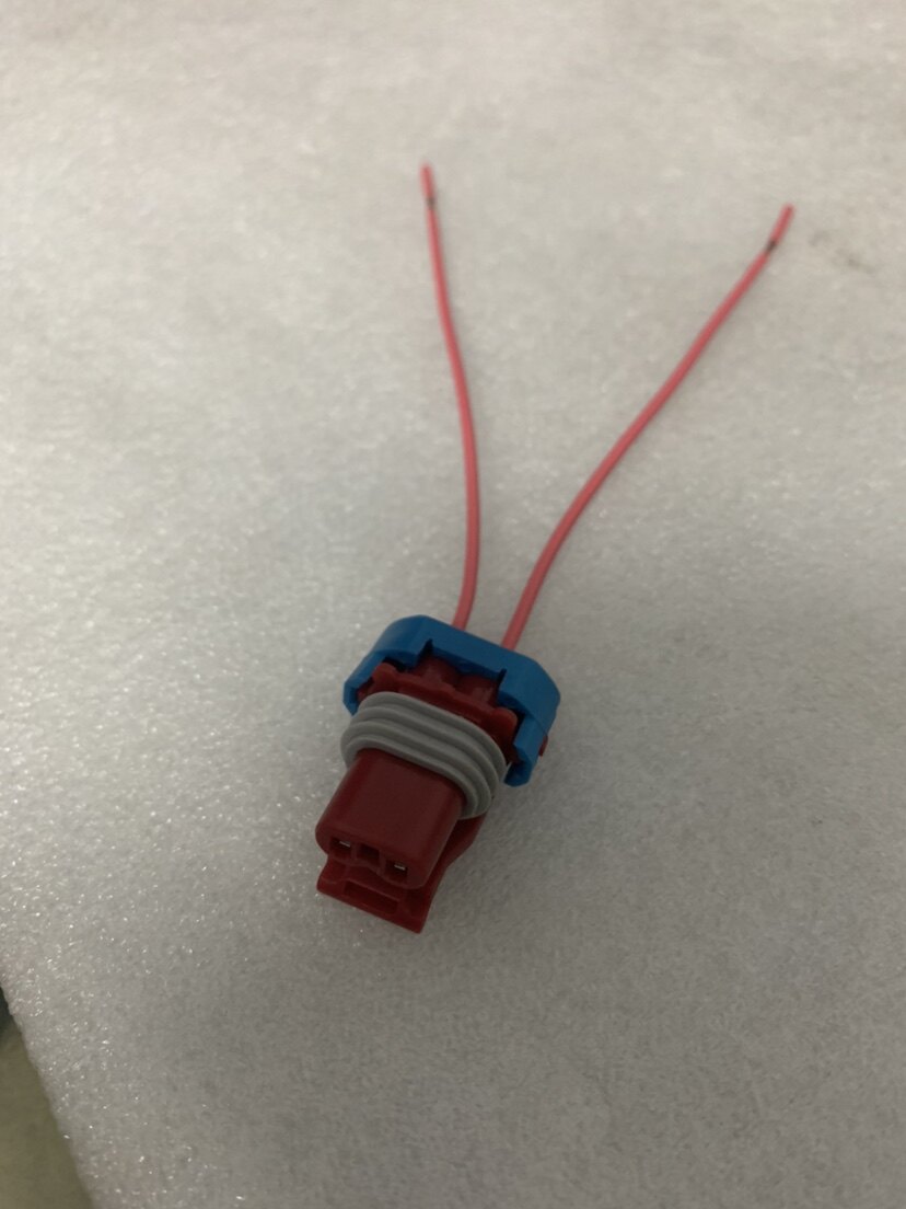 比亚迪F0F3F3RF6S6S7BYD2.0福莱尔活性碳罐电磁控制阀插头线