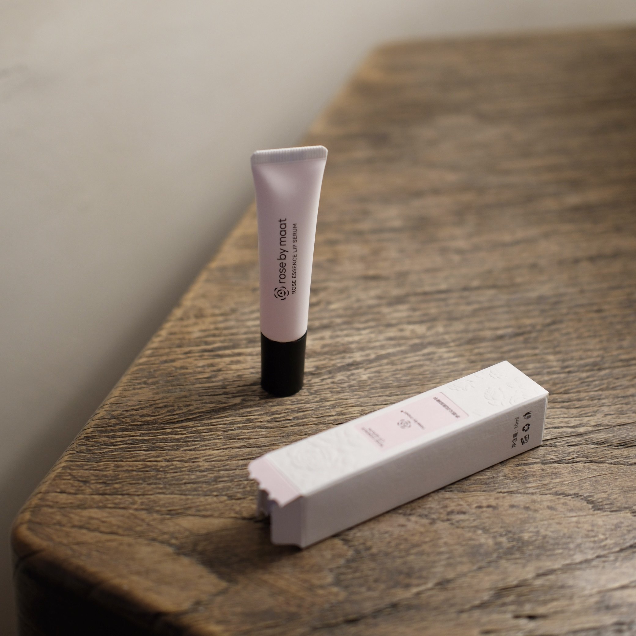 rosebymatt水感沁润唇部精华